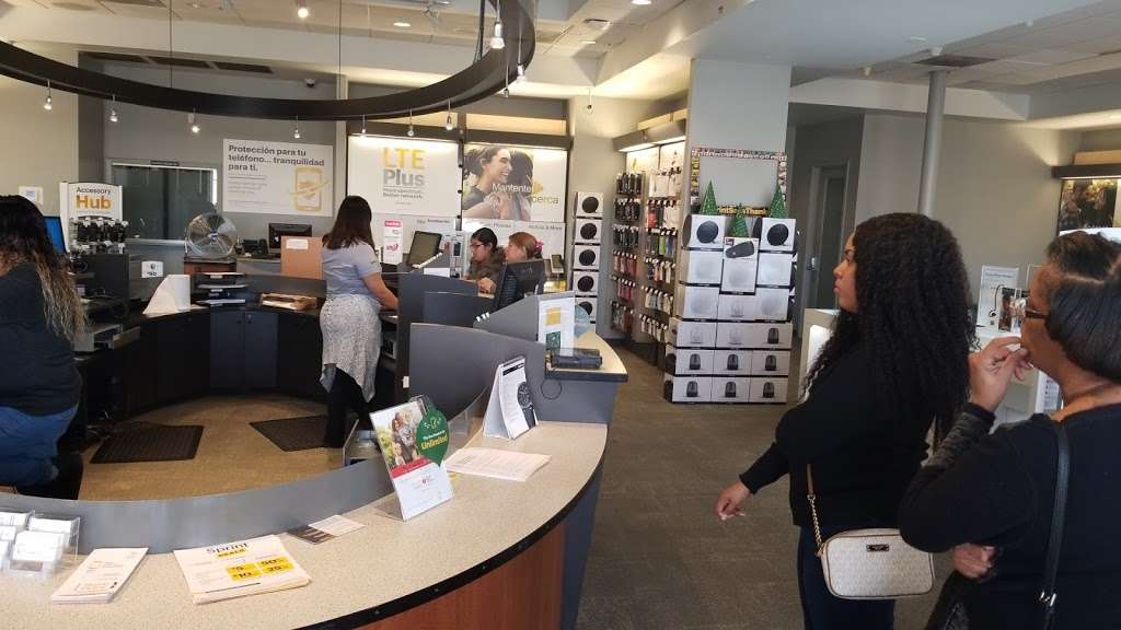 Sprint Store | 14095 Northwest Fwy Ste A, Houston, TX 77040, USA | Phone: (713) 690-2888