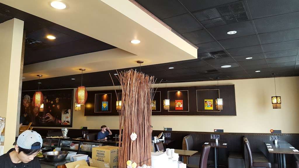 Nagoya Asian Bistro & Sushi Bar | 1368 Cape St Claire Rd, Annapolis, MD 21409, USA | Phone: (410) 757-0300