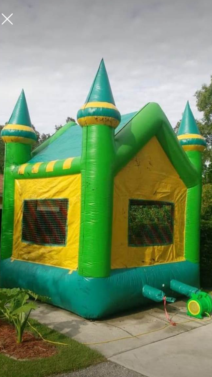 MICHAEL NADALS BOUNCE HOUSES & PARTY RENTALS | 7849 Cup Cir, Dallas, TX 75217, USA | Phone: (305) 834-0317