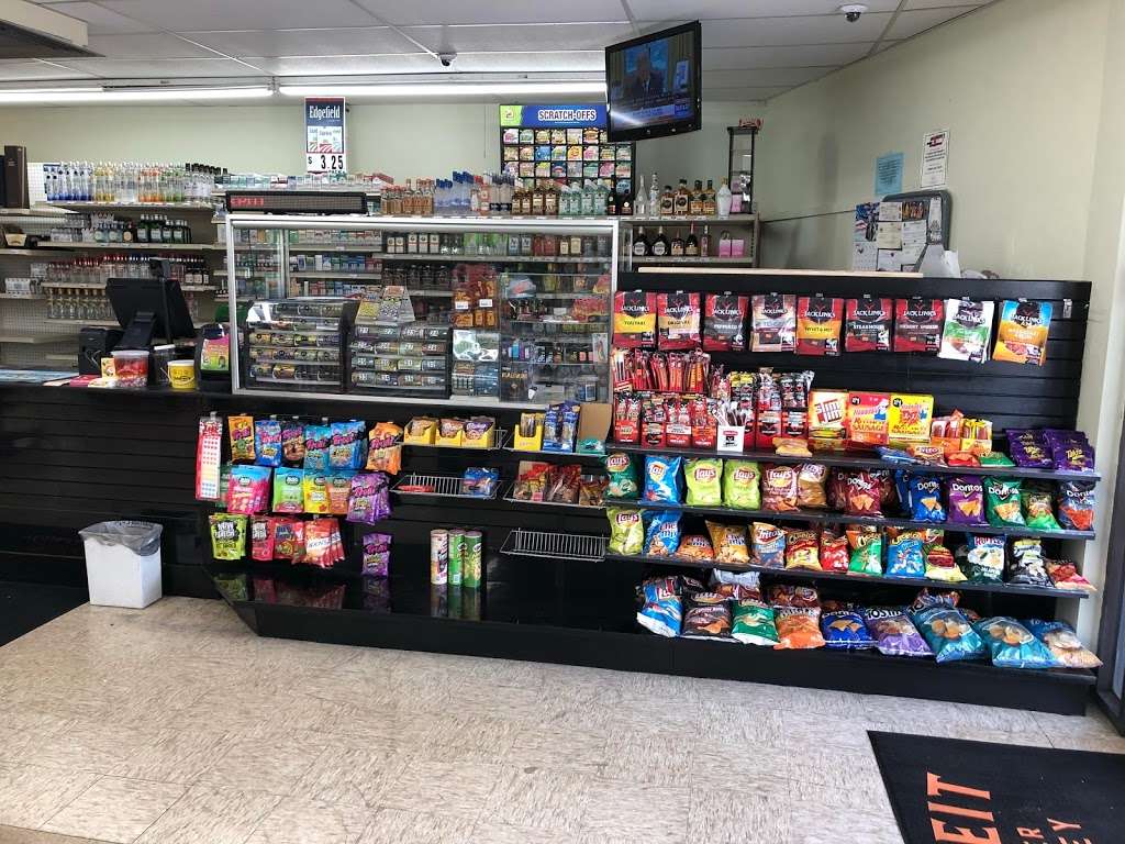 Neigborhood Grocer | 825 US-1, Lake Park, FL 33403