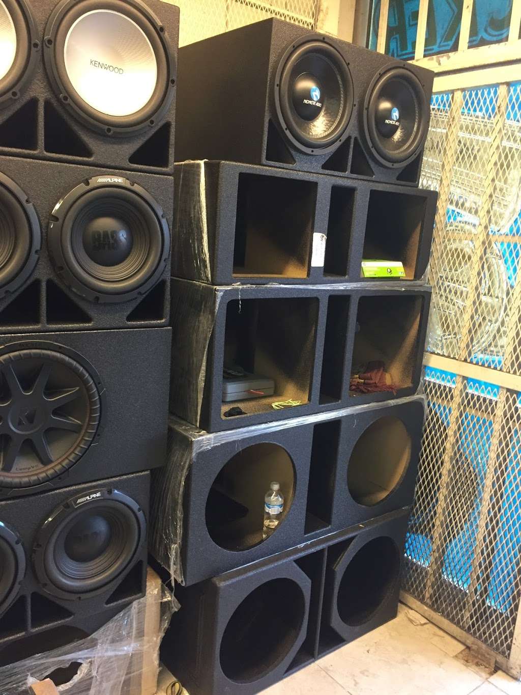 Best Car Audio | 3717 S Buckner Blvd Suite B, Dallas, TX 75227, USA | Phone: (214) 388-5330