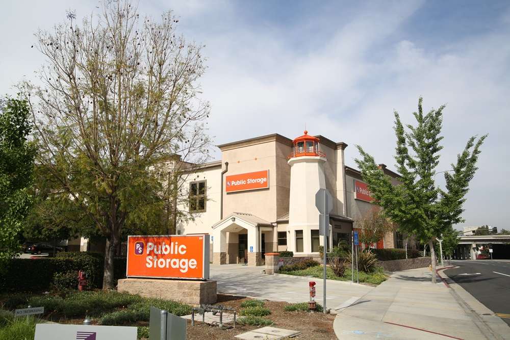 Public Storage | 22222 Ventura Blvd, Woodland Hills, CA 91364 | Phone: (747) 444-0758