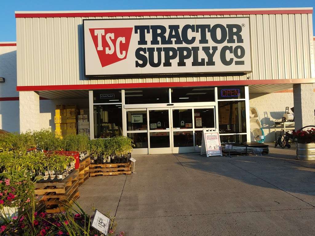 Tractor Supply Co. | 550 Terry Rich Blvd, St Clair, PA 17970, USA | Phone: (570) 429-2700