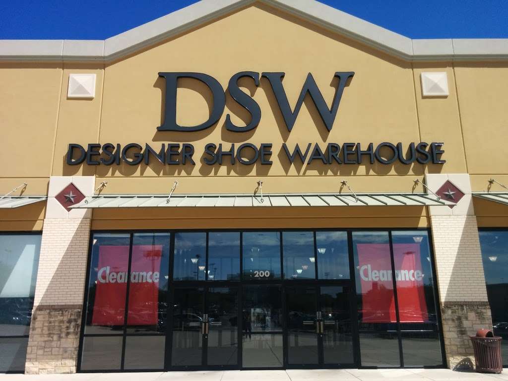 DSW Designer Shoe Warehouse | 125 Northwest Loop 410, San Antonio, TX 78216, USA | Phone: (210) 348-8099