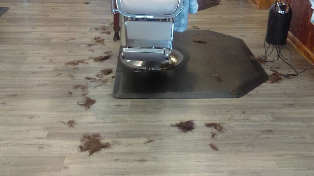 Plaza Barber & Hair Styling | 1702 Mt Holly Rd, Burlington, NJ 08016 | Phone: (609) 386-8101