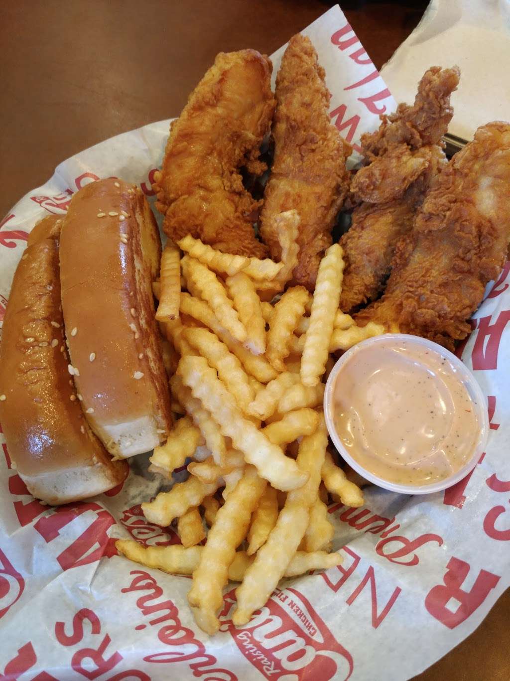 Raising Canes Chicken Fingers | 7531 Westheimer Rd, Houston, TX 77063, USA | Phone: (713) 780-3475