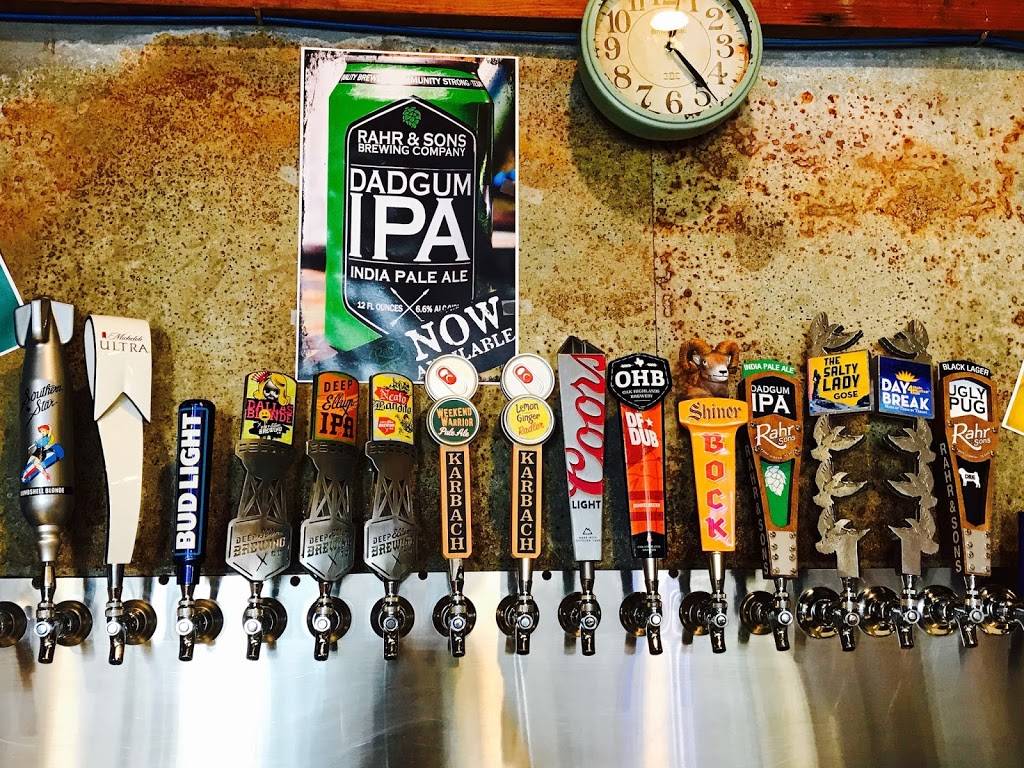 Tommys Burgers + Brews | 1736 Mall Cir, Fort Worth, TX 76116, USA | Phone: (817) 759-9088