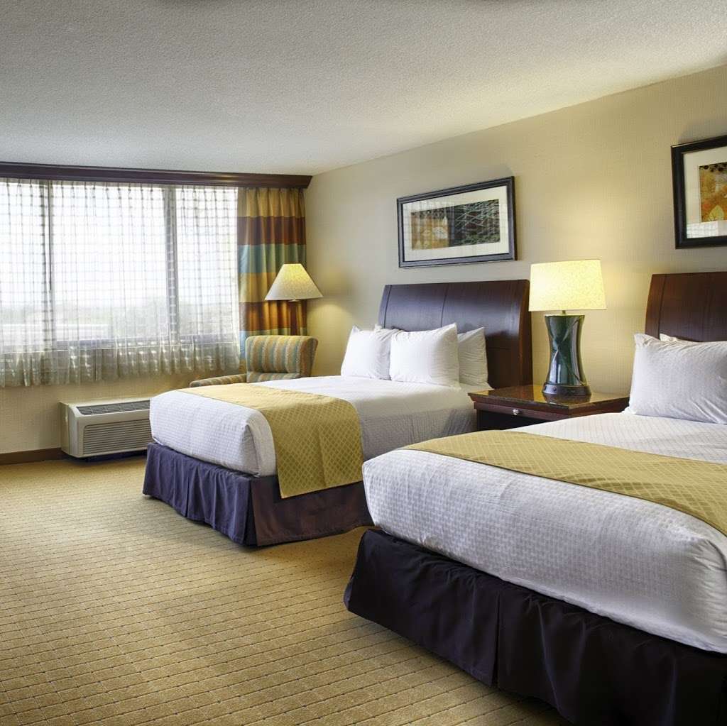 DoubleTree by Hilton Hotel Denver - Stapleton North | 4040 Quebec St, Denver, CO 80216, USA | Phone: (303) 321-6666