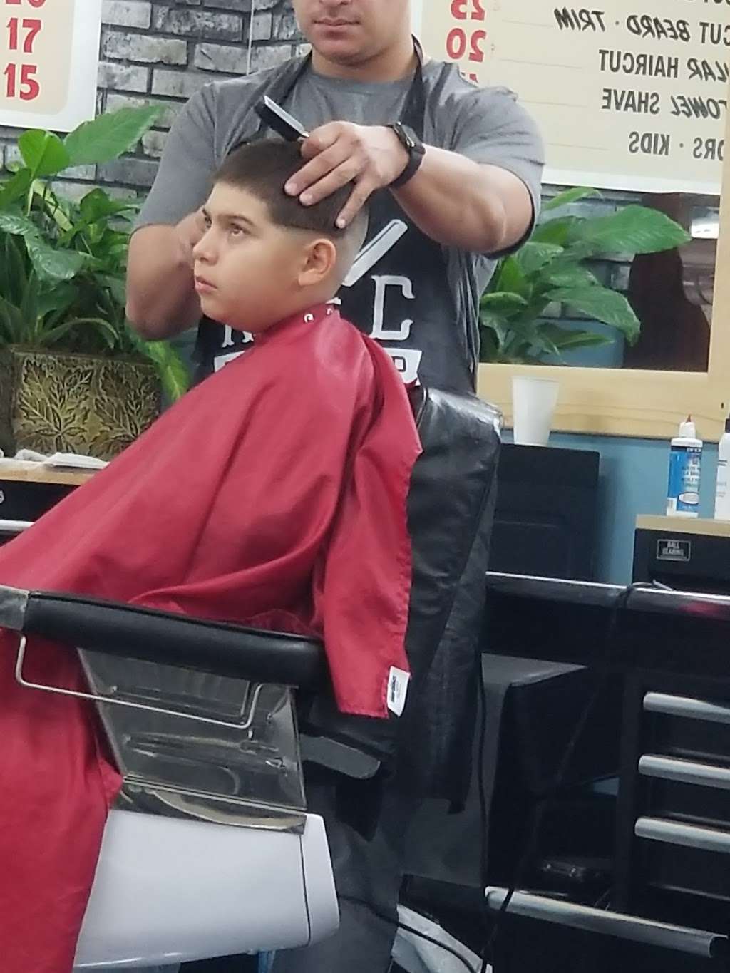 New York Cuts | 4581 York Blvd, Los Angeles, CA 90041, USA | Phone: (323) 258-8843