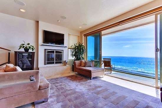 Bluewater Vacation Homes | La Jolla | 8443 El Paseo Grande, La Jolla, CA 92037, USA | Phone: (866) 446-3969