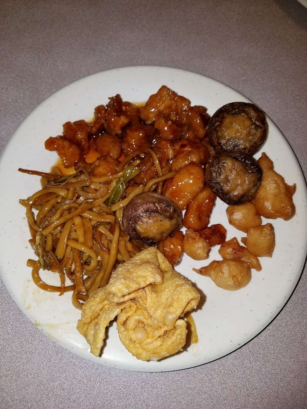 Chens Buffet | 901 N Pearl St, Paola, KS 66071, USA | Phone: (913) 294-1188