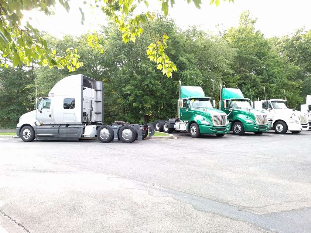 North East International Trucks | 1300 W Pulaski Hwy, Elkton, MD 21921, USA | Phone: (410) 620-4300