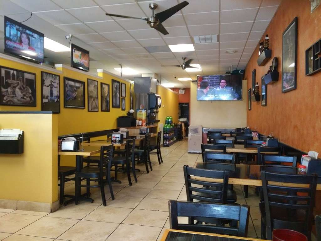 Pizza Xtreme | 7250 S Kirkman Rd #103, Orlando, FL 32819 | Phone: (407) 226-3333