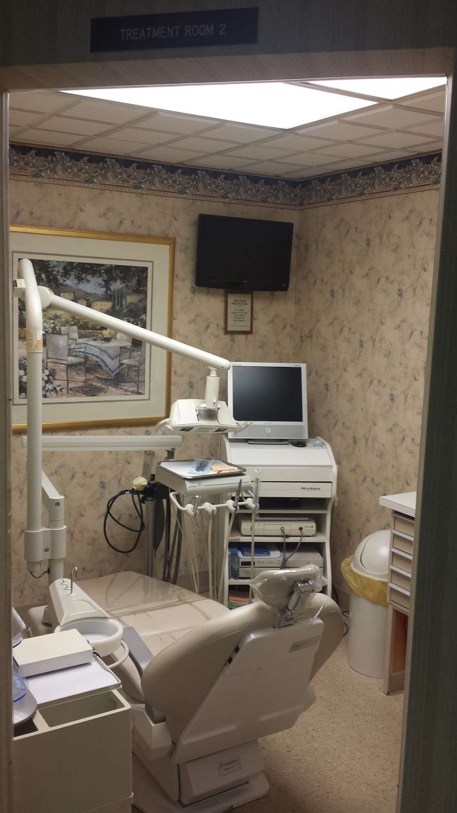 Dr. Richard Zalkin DDS | 76 E Main St #4, Huntington, NY 11743 | Phone: (631) 673-2999