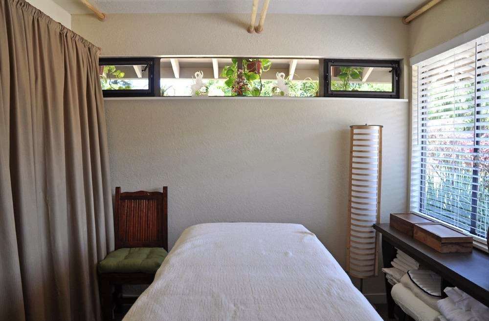 Healing Room | 2400 Las Gallinas Ave, San Rafael, CA 94903 | Phone: (415) 717-8094