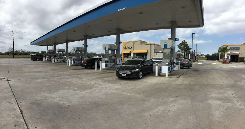 Chevron | 12680 Beechnut St, Houston, TX 77072, USA | Phone: (281) 564-2459