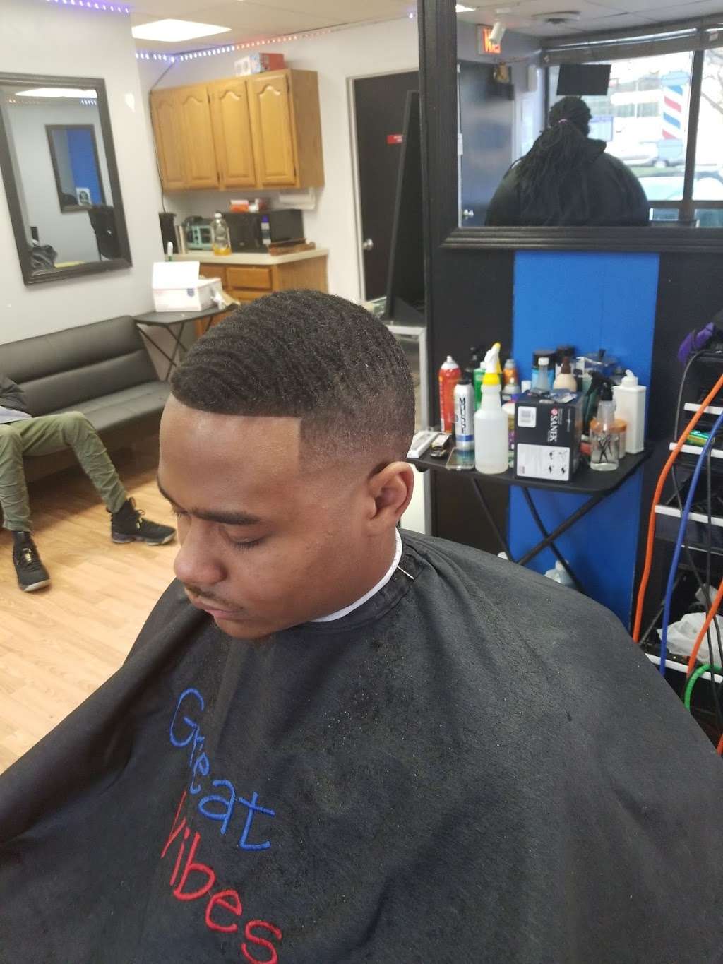 Great Vibes Barbershop | 2 Professional Dr #216, Gaithersburg, MD 20879 | Phone: (301) 728-9425