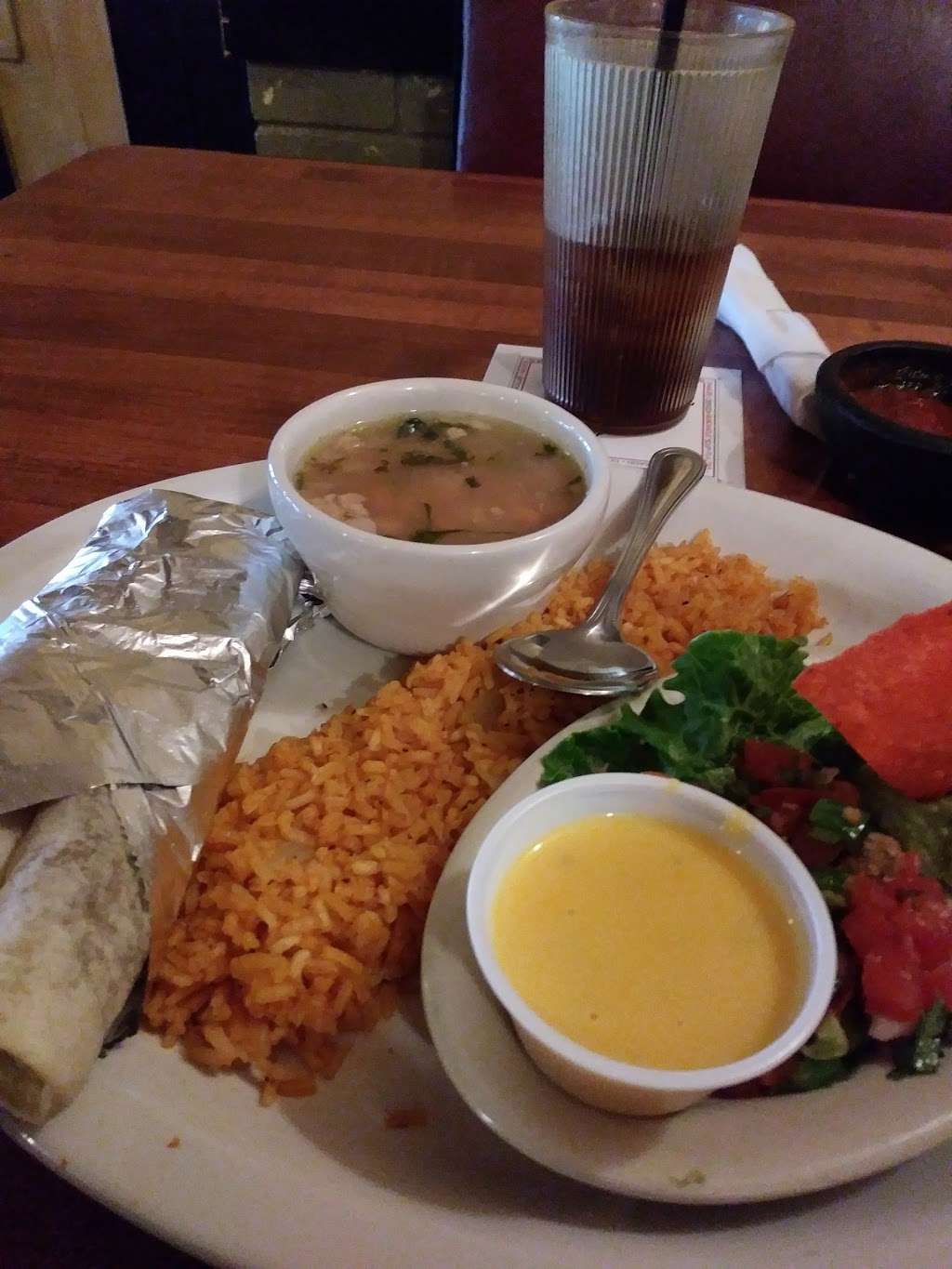 El Toro Mexican Restaurant | 1301 Decker Dr, Baytown, TX 77520, USA | Phone: (281) 427-3831