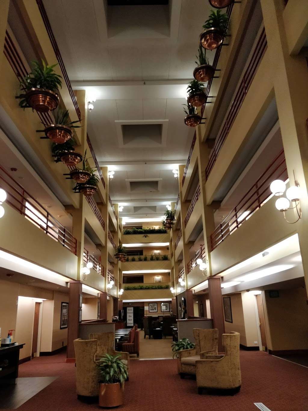 Hotel Denver | 3605 S Wadsworth Blvd, Lakewood, CO 80235