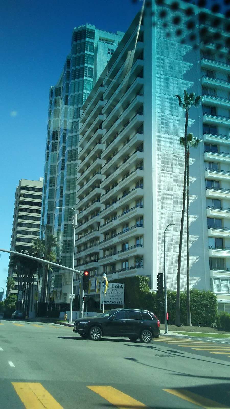 Wilshire Blvd. & Beverly Glen Blvd. | Los Angeles, CA 90024, USA