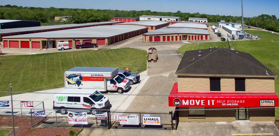 Move It Self Storage - Pearland / Friendswood | 2225 County Rd 129, Pearland, TX 77581, USA | Phone: (281) 648-5250