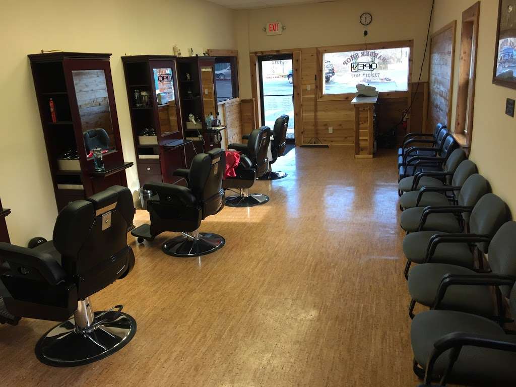 Airport Plaza Barber | 1314 NJ-36, Hazlet, NJ 07730 | Phone: (732) 217-3037