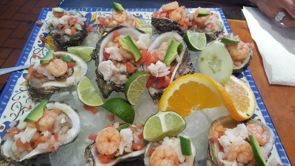 Mariscos La Marea | 601 W Northside Dr, Fort Worth, TX 76164, USA | Phone: (817) 378-8571