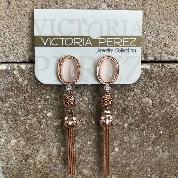 Victoria Perez Jewelry Collection® Online Store | 10628 Savannah Plantation Ct, Orlando, FL 32832, USA | Phone: (407) 534-9588