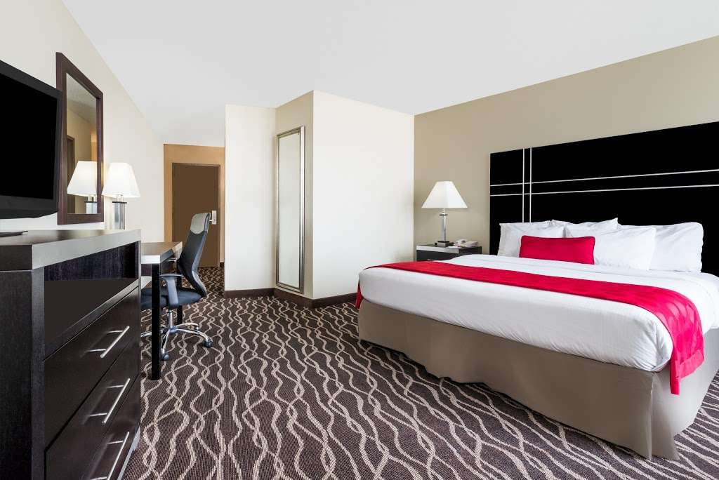 Penrose Hotel Philadelphia | 2033 Penrose Ave, Philadelphia, PA 19145 | Phone: (215) 336-4600