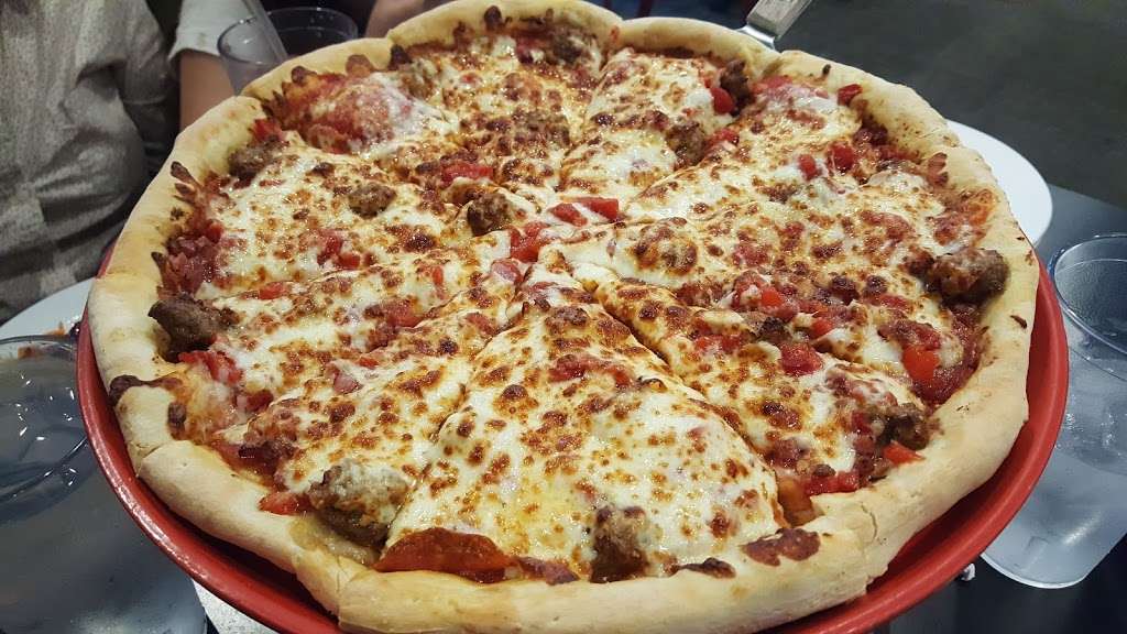 Minskys Pizza | 12920 State Line Rd, Leawood, KS 66209, USA | Phone: (913) 317-9965