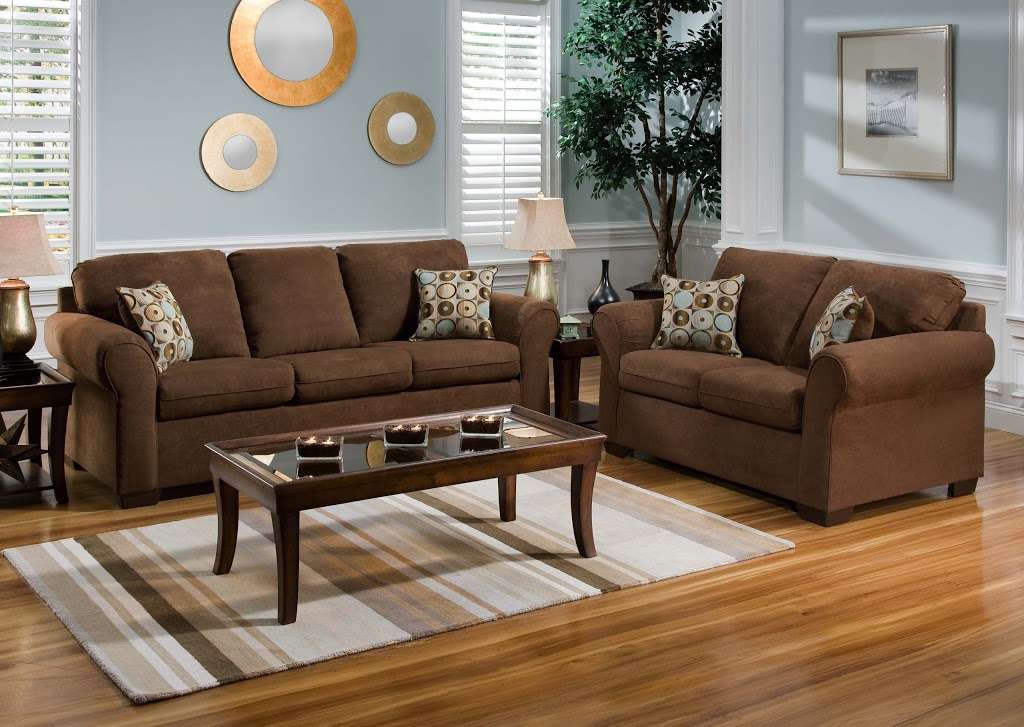 Howards Furniture | 411 E Bear Creek Rd, Glenn Heights, TX 75154, USA | Phone: (469) 682-8132