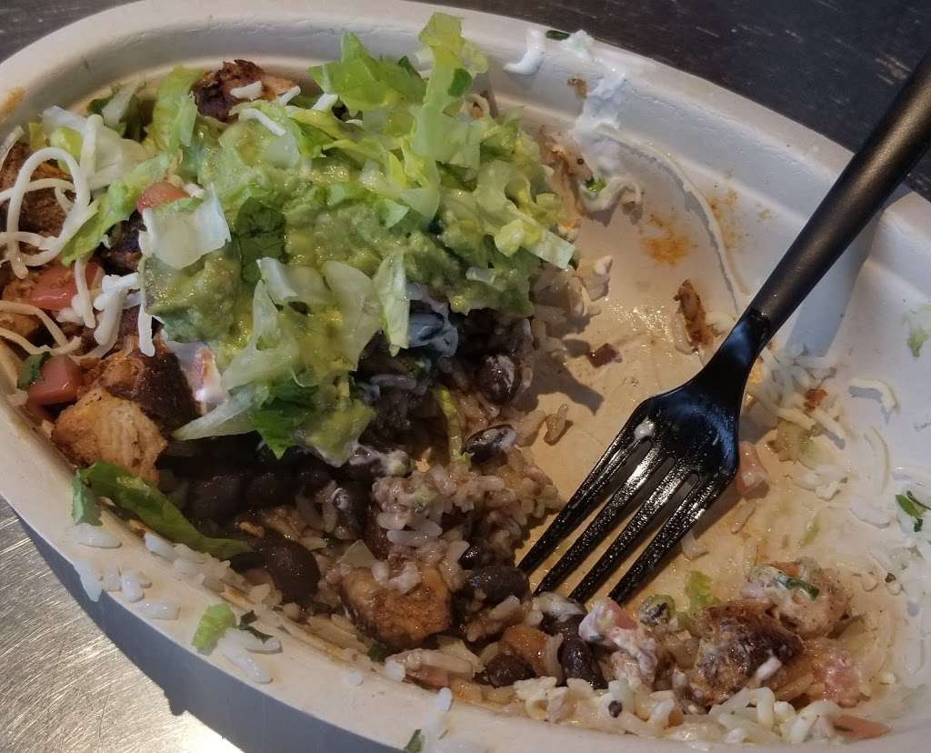 Chipotle Mexican Grill | 4600 Hoffman Blvd, Hoffman Estates, IL 60192 | Phone: (847) 649-5800