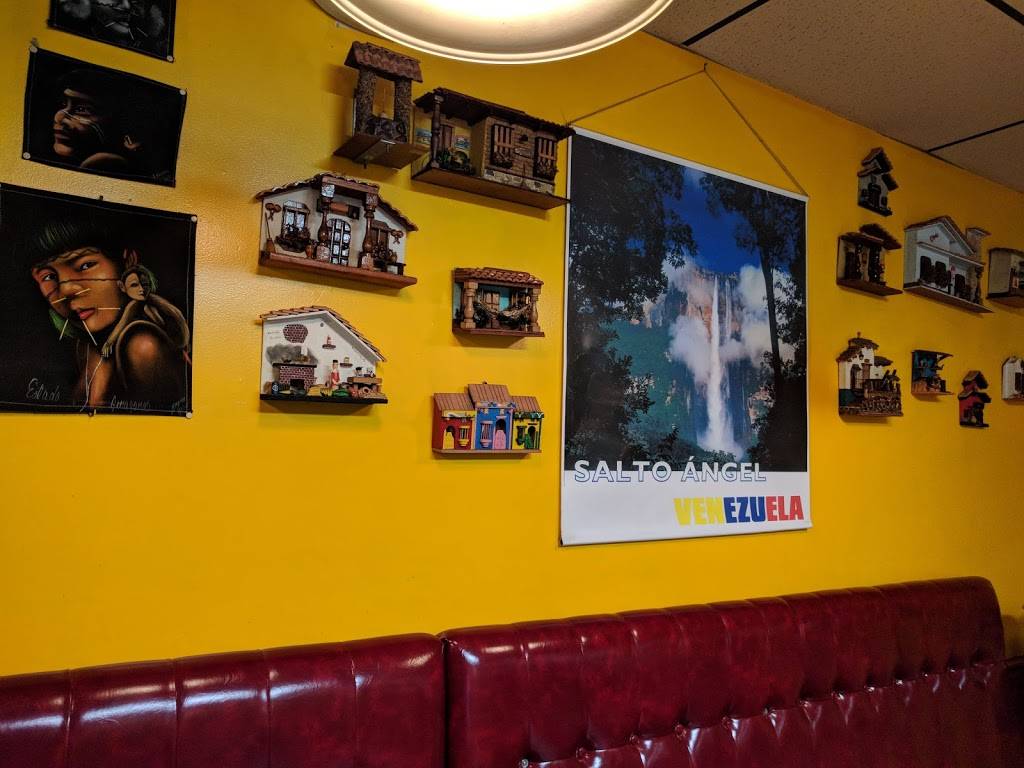 Viva Mi Arepa | 5197 Washington St, West Roxbury, MA 02132, USA | Phone: (617) 323-7844