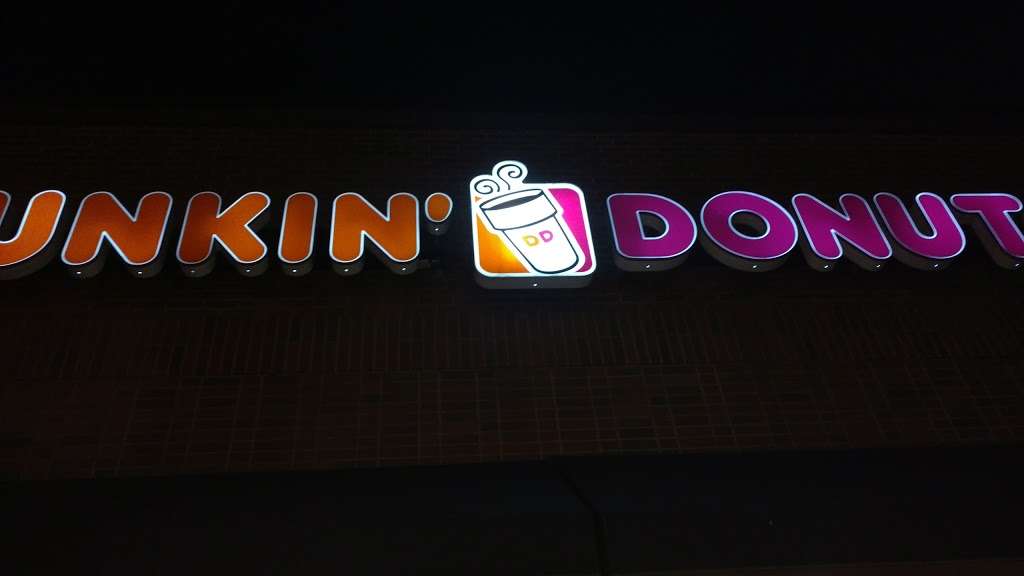 Dunkin Donuts | 6010 80th St, Middle Village, NY 11379, USA | Phone: (718) 424-0615