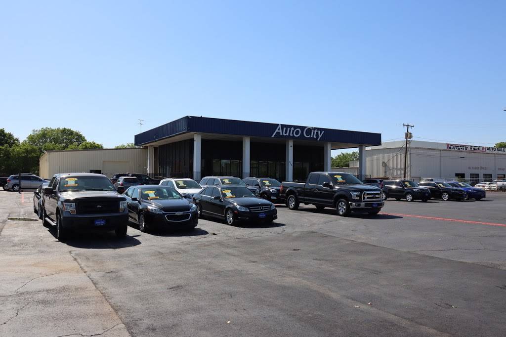 Auto City Credit | 612 N Collins St, Arlington, TX 76011, USA | Phone: (214) 398-8204