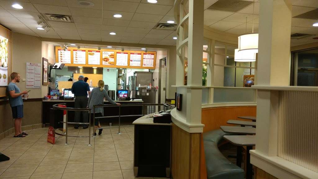 Wendys | 3413 Horizon Blvd, Feasterville-Trevose, PA 19053, USA | Phone: (215) 355-4647