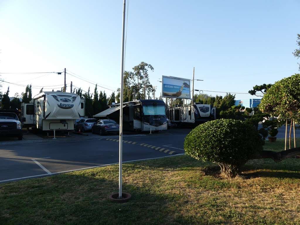 Garden City RV Park | 1309 Oakland Rd, San Jose, CA 95112, USA | Phone: (408) 288-9481