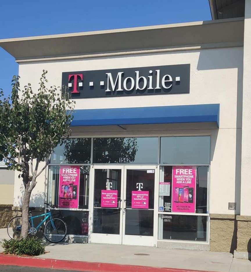 T-Mobile | 1542 W Redondo Beach Blvd, Gardena, CA 90247, USA | Phone: (310) 719-9917