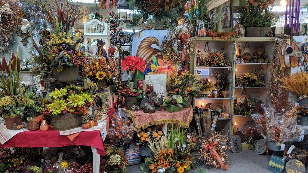 Robins Nest Floral and Garden | 9399 Ocean Gateway, Easton, MD 21601, USA | Phone: (410) 822-8700