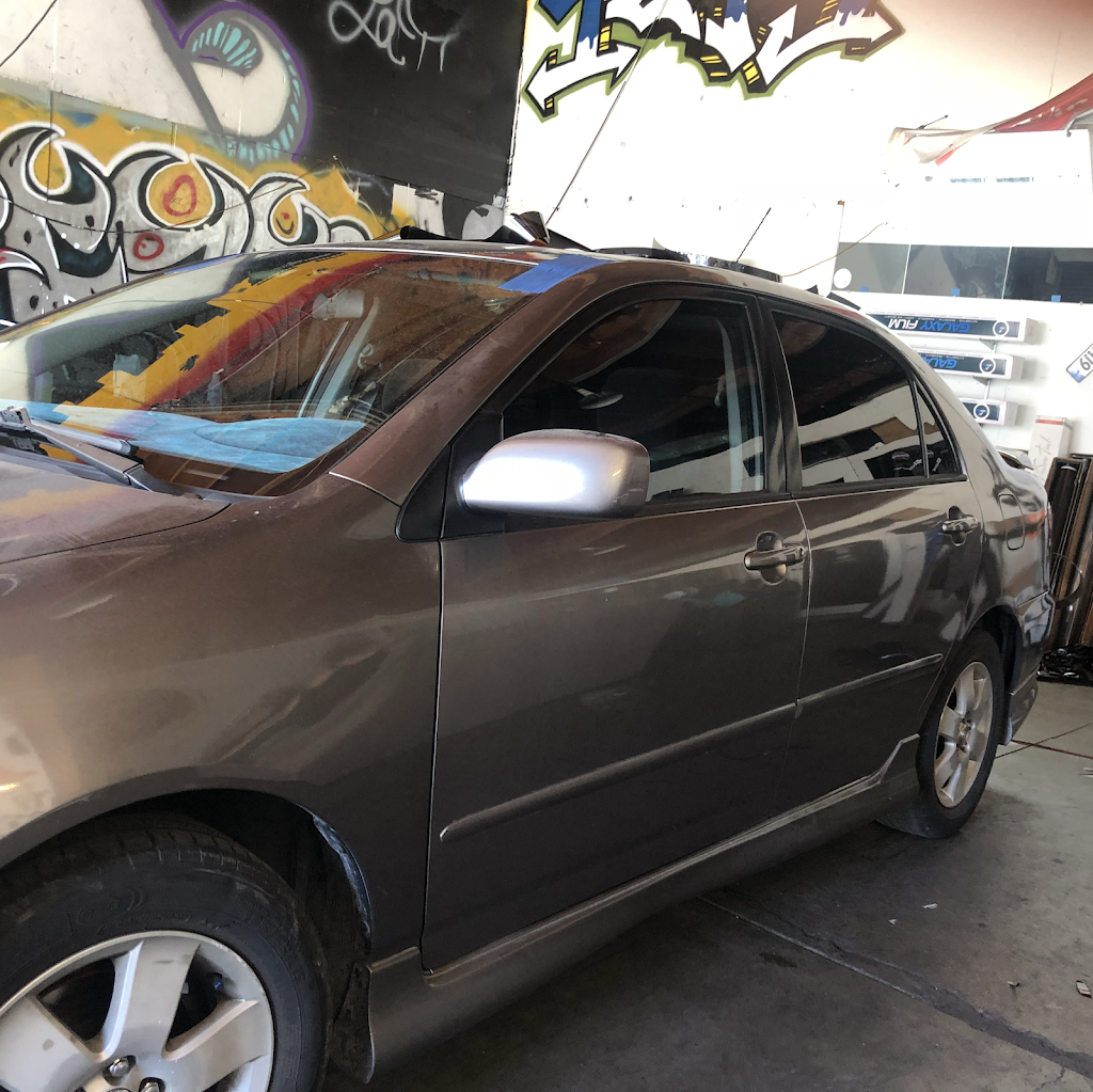 East LA tint and auto glass | 1101 1/2 East Cesar E Chavez Avenue, Los Angeles, CA 90033, USA | Phone: (323) 743-6095