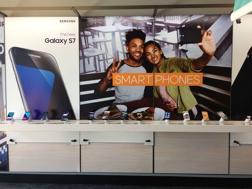 Boost Mobile | 1823 Geneva St, Delavan, WI 53115, USA | Phone: (262) 725-7222 Boost Mobile | 1823 Geneva St, Delavan, WI 53115, USA | Phone: (262) 725-7222