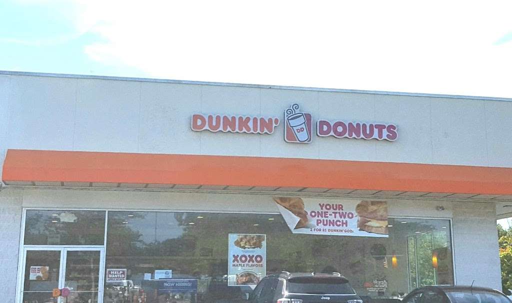 Dunkin Donuts | 1000 Carmans Rd, Massapequa, NY 11758 | Phone: (516) 795-1805