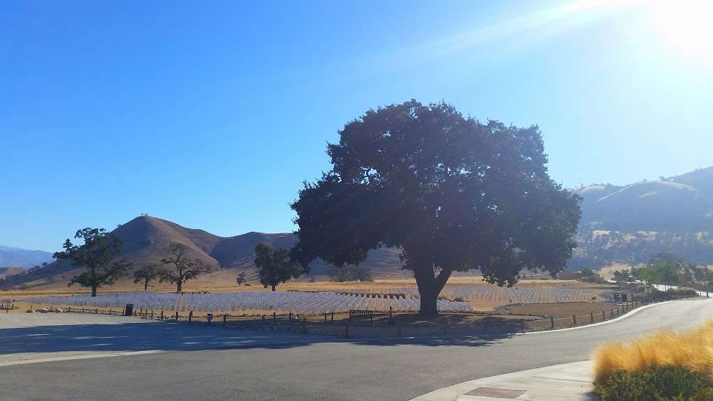Bakersfield National Cemetery | 30338 E Bear Mountain Blvd, Arvin, CA 93203, USA | Phone: (661) 867-2250