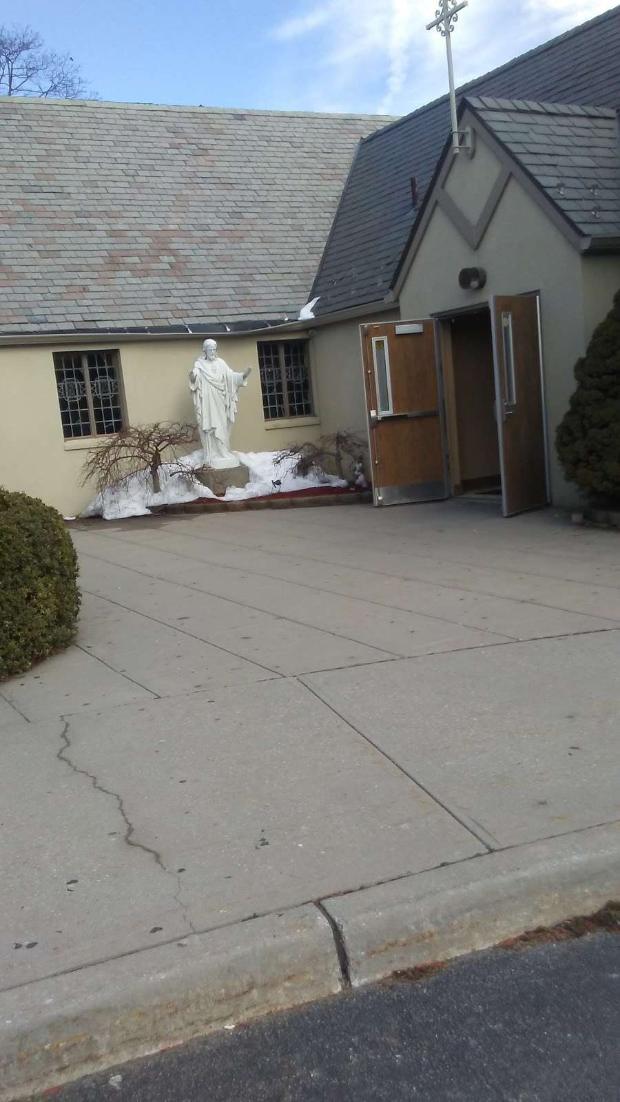 Our Lady of the Miraculous Medal Church | 1434 Straight Path, Wyandanch, NY 11798, USA | Phone: (631) 643-7568