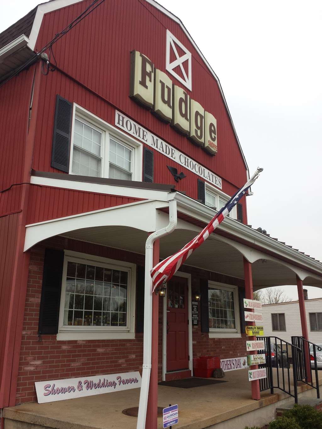 The Fudge Shoppe | 461 US-202, Flemington, NJ 08822, USA | Phone: (908) 782-7123