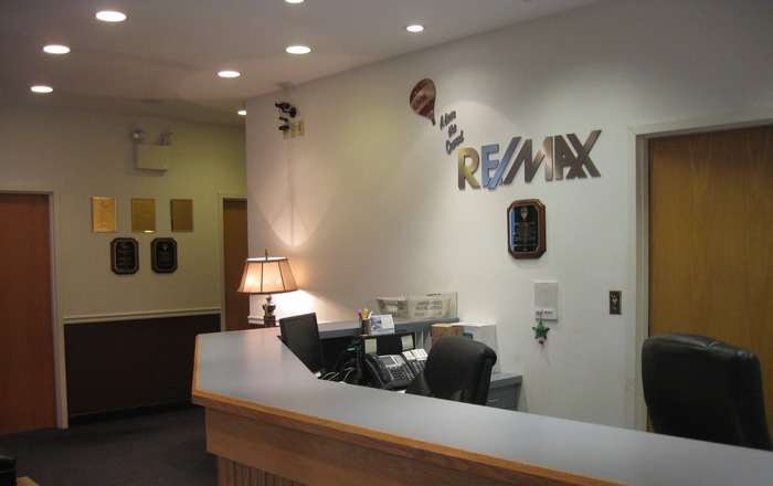 RE/MAX Central | 4789 PA-309, Center Valley, PA 18034, USA | Phone: (610) 791-4400