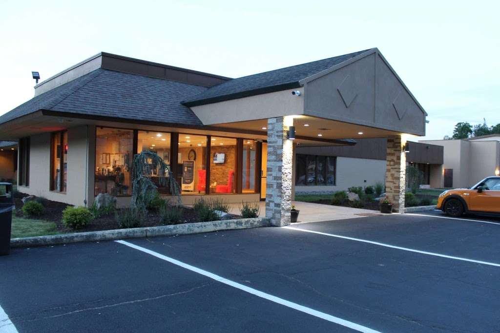 Rodeway Inn & Suites | 101 Broad St Building B, Delaware Water Gap, PA 18327 | Phone: (570) 476-0000