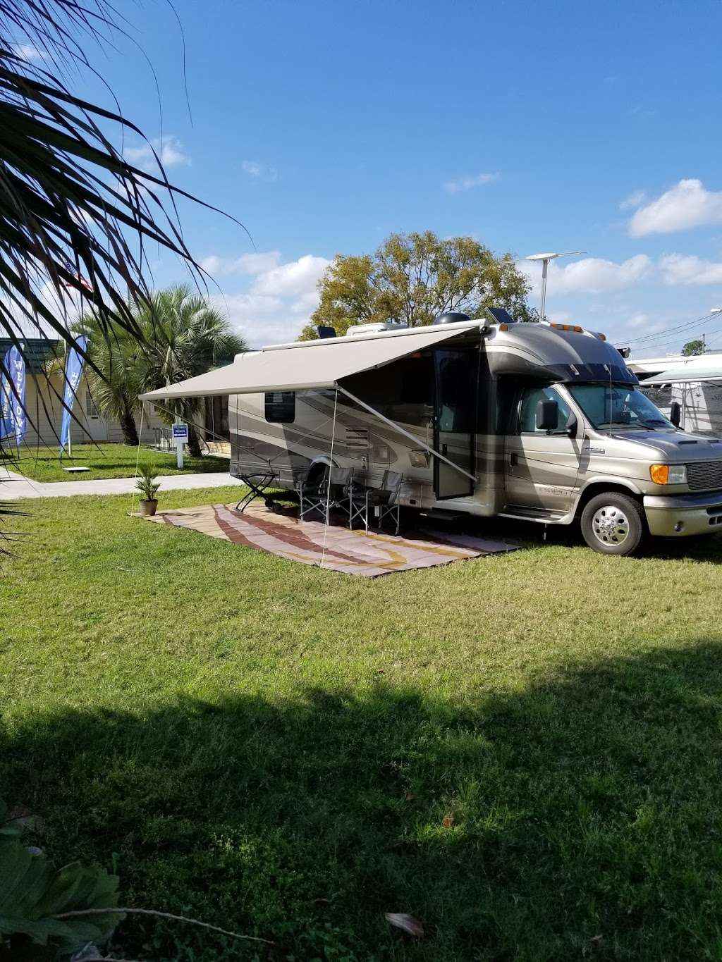 Southern Palms RV Resort | One Avocado Ln, Eustis, FL 32726, USA | Phone: (352) 357-8882