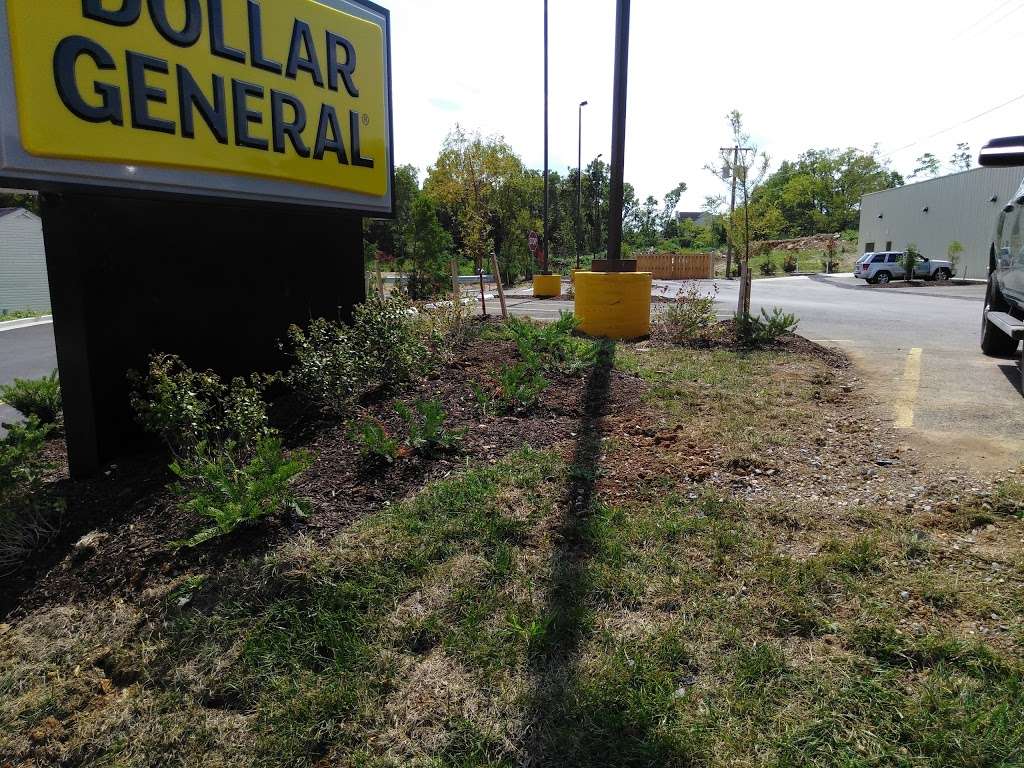 Dollar General | 62 Somerset Blvd, Charles Town, WV 25414, USA | Phone: (304) 885-0384