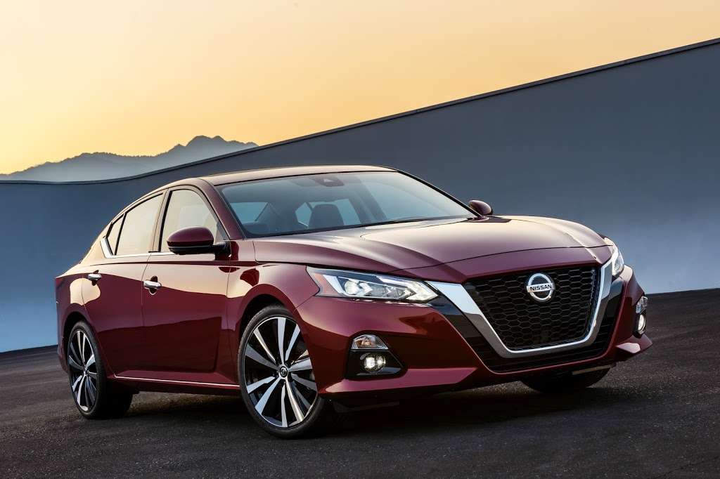 Community Nissan of Bloomington | 2200 S Walnut St, Bloomington, IN 47401, USA | Phone: (812) 331-2300